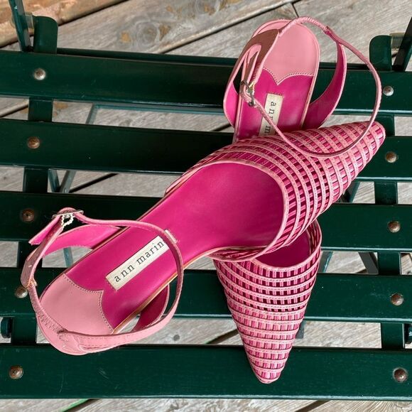 Ann Marino Fine Leather Point Toe Ankle Strap Dress Heels - Picture 1 of 6